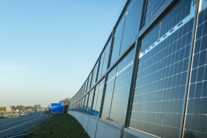 Photovoltaic Noise Barrier 